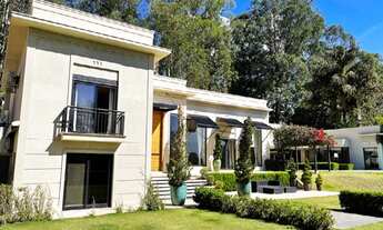 Imagem 2: Casa de condomínio para venda com 1024 metros quadrados com 4 quartos