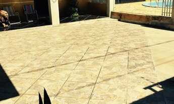 Imagem 4: Vendo Casa em Colombo C/4 quartos 1 Suite/Hidro dupla,Piscina 4x8 aquecida,Terreno grande