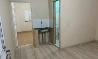 Imagem 4: Aluga-se apt/kichenette no Armando Mendes no valor de R$ 400,00