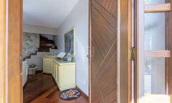 Imagem 3: Porto Alegre - Casa Padrão - Tristeza