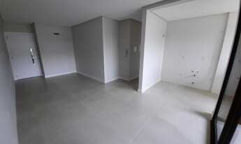 Imagem 4: Apto novo com piscina em Bombas