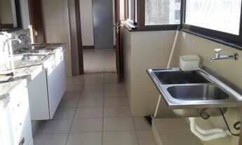 Imagem 7: Excelente Apartamento Localizado no Bairro de Tirol com 4 Suites, 222m²