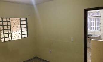 Imagem 4: Casa independente, 3 qtos, garagem coberta