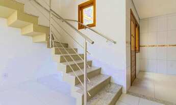 Imagem 4: Porto Alegre - Casa Padrão - Jardim Sabará