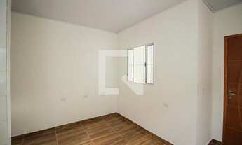 Imagem 4: Casa para Aluguel - Jardim Robrun, 2 Quartos, 45 m2