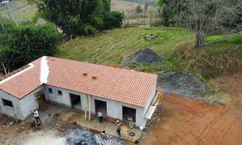 Imagem 3: Fazenda/Sítio/Chácara para venda tem 80 metros quadrados com 2 quartos em Centro - Igaratá