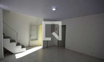 Imagem 4: Casa para Aluguel - Irajá, 2 Quartos, 52 m2