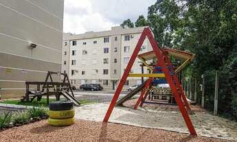 Imagem 4: EMICREI VENDE E ALUGA apartamento dois dormitórios, térreo com pátio e uma vaga de garagem