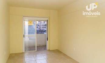 Imagem 5: Apartamento com 1 dormitório para alugar, 50 m² por R$ 800,00/mês - Centro - Pelotas/RS