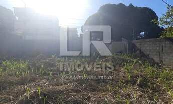 Imagem 4: Terreno de 377,85 m², todo murado em rua asfaltada, ótima localização *S-09TR