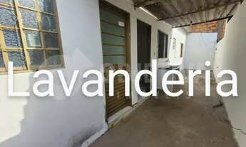 Imagem 2: Alugo casa fundo