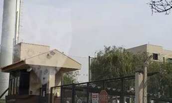 Imagem 2: Alugo ótimo Apartamento ao lado Max Atacadista Av Pioneiros todo reformado piso porcelanat