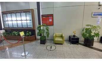 Imagem 2: Sala comercial com cozinha e banheiro no Centro de Niterói a venda