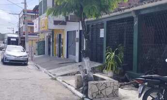 Imagem 3: Vendo casa no centro comercial de Ferreiros PE