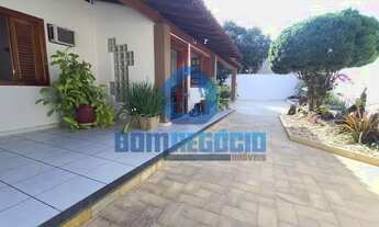 Imagem 2: Casa para locação com 5 QUARTOS, ILHA DOS ARAUJOS, GOVERNADOR VALADARES - MG