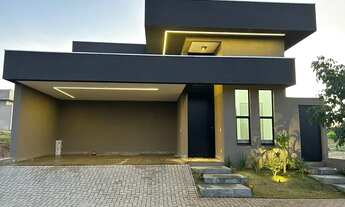 Imagem 2: Casa de condomínio para venda possui 287 metros quadrados com 3 quartos