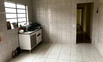 Imagem 7: Casa para Locação em Embu das Artes, Jardim São Luiz, 2 dormitórios, 1 banheiro, 3 vagas