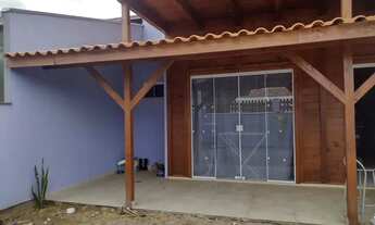Imagem 5: Casa para venda possui 100 metros quadrados com 3 quartos em Ubatuba - São Francisco do Su