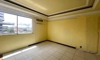 Imagem 4: Pereira Imóveis Aluga: Apto de 252m², 3 Suítes, Cozinha Ampla, Sala de estar com Sacada e