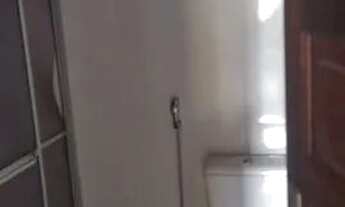 Imagem 2: Saraty Aluga casa de 2 quartos, com suíte, em vila fechada