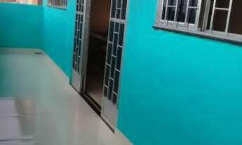 Imagem 2: Alugo casa independente, com 1 quarto, quintal e garagem