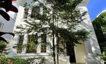 Imagem 2: Casa Comercial Bairro Floresta 5 Qts 4 Banheiros com 360 m2 de Lote!