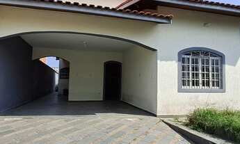 Imagem: Casa 04 dormitorios em Peruibe