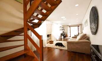 Imagem: Casa de Condomínio para Aluguel - São