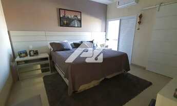 Imagem 4: Casa de condomínio sobrado para venda tem 210 metros quadrados com 3 quartos