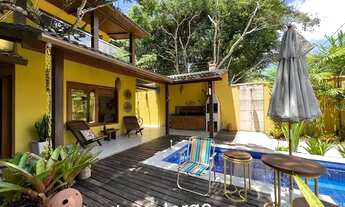 Imagem 2: Sobrado para venda possui 225 metros quadrados com 3 quartos em Arraial D'Ajuda - Por