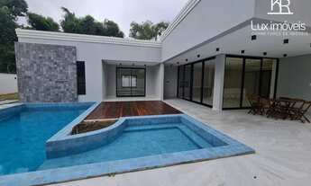 Imagem 2: Praia dos Passarinhos/ Térrea 430m² 04 Suítes/ Moderna / Área Gourmet e Piscina