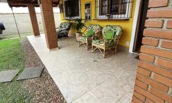 Imagem 1: Casa para venda possui 108 metros quadrados com 2 quartos em Centro - Bertioga