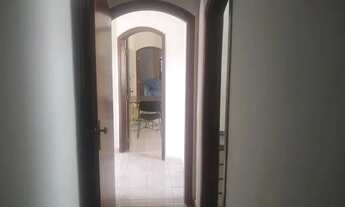 Imagem 7: Casa para aluguel com 225 metros quadrados com 2 quartos em Jardim Santa Maria - Jacareí