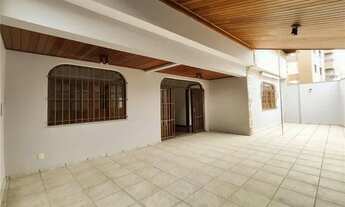 Imagem 2: Casa disponível para aluguel no bairro Paineiras