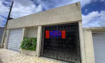 Imagem: Casa com 2 quartos para alugar no bairro