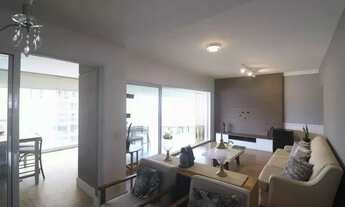 Imagem 2: Apartamento para aluguel e venda possui 182 metros quadrados com 4 quartos