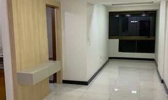 Imagem 2: Apartamento totalmente reformado de 2 quartos na Praia do Canto - Edifício Tiffany's