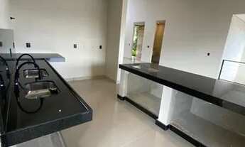 Imagem 3: Casa para venda com 383 metros quadrados com 4 quartos sendo todos suítes