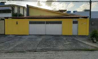 Imagem 2: Casa para aluguel e venda com 204 metros quadrados com 3 quartos em Bairro Novo - Olinda