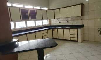 Imagem 4: Apartamento em Petrópolis com 260m² apenas 650 mil