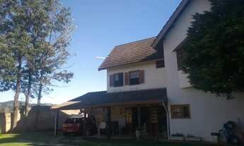 Imagem: Casa de condomínio em Rua Imperatriz Leopoldina