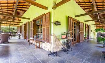 Imagem 3: Casa com 4 quartos em Samambaia, Petrópolis