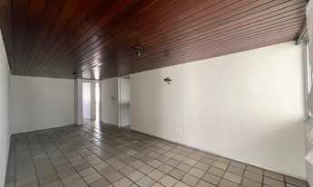 Imagem 4: Apartamento a poucos metros da praia com 187m², 4 quartos e 2 vagas de garagem