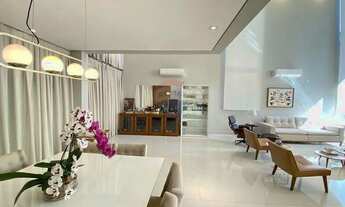 Imagem 4: Casa à venda no condomínio Arara Azul, 4 suítes por R$ 2.790.000