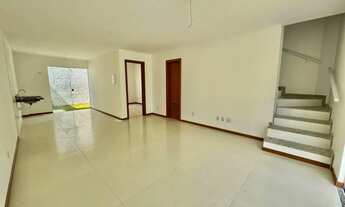 Imagem: Casa Duplex em Ipitanga, 500m da praia