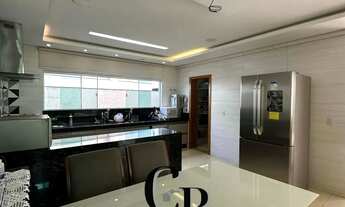 Imagem 2: Sobrado frente para mata no Condomínio do Lago