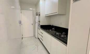 Imagem 7: Locação anual: 02 dorm. (01 suíte) // sacada // quadra mar