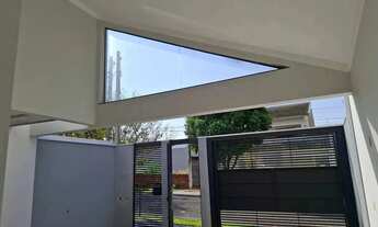 Imagem 2: Casa à Venda no Jardim Monte Rei - 3 Quartos e Área Gourmet em Maringá