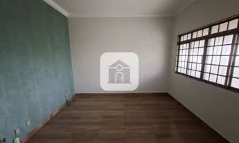 Imagem: Casa para locação no bairro Tibery