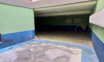 Imagem 3: Prédio Comercial Exclusivo na Tijuca: Ideal para Educação e Investimento!